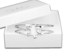 Load image into Gallery viewer, 12 Puzzle Clasp Autism Awareness Bangles - Fundraising For A Cause