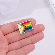 Load image into Gallery viewer, 25 Pack Daniel Quasar Intersex - Inclusive Flag Silicone Flag Pins (25 Pins) - Fundraising For A Cause