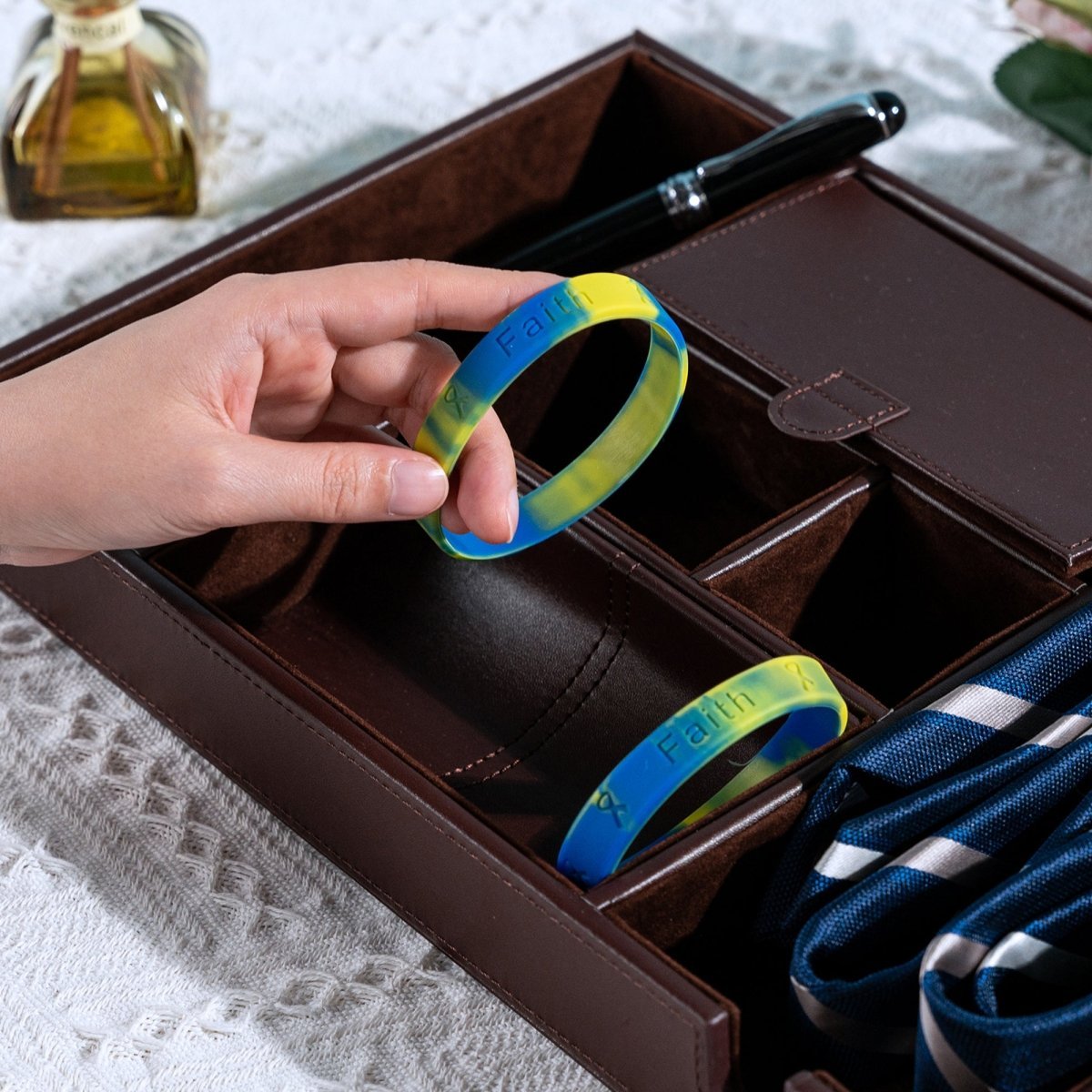 Adult Down Syndrome Silicone Bracelet Wristbands - Fundraising For A Cause